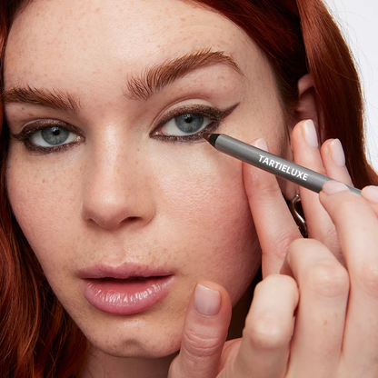 Final 3 hours 50% off:🌸 Longwear Eyeliner - Lightweight and Waterproof